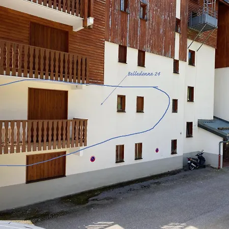 Terres D'histoires Locations شقة